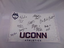 2018-19 Uconn Women's Basketball Autograph Poster 10 Autos Samuelson Dangerfield