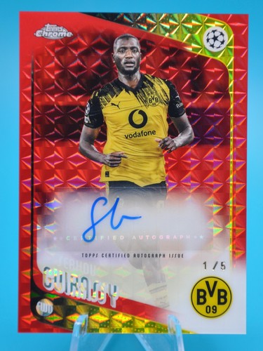 2025-26 Topps Chrome Serhou Guirassy Red Geometric Refractor Auto 1/5 Dortmund