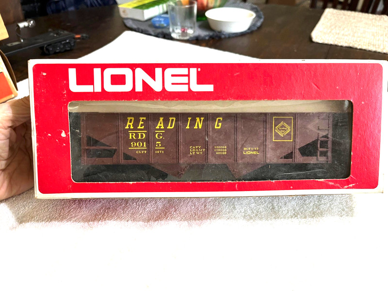 MINT LIONEL 6-9015 READING HOPPER