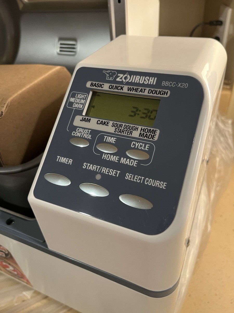 ホームベーカリー 形も食感も違う！ 山型食パンと角食パンが焼けるタイガーの