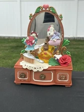 Vtg 1994 Lustre Fame Maestro Musical Little Dresser Mouse Box Its a Small World