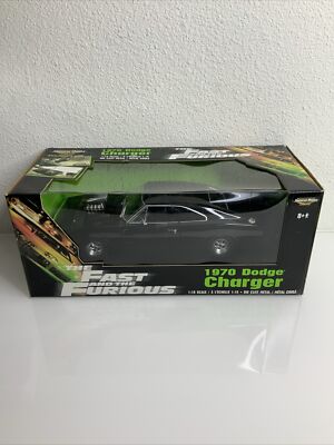 ミニカー FAST& FURIOUS 1970 DODGE CHARGER 1/18 s-l400.jpg