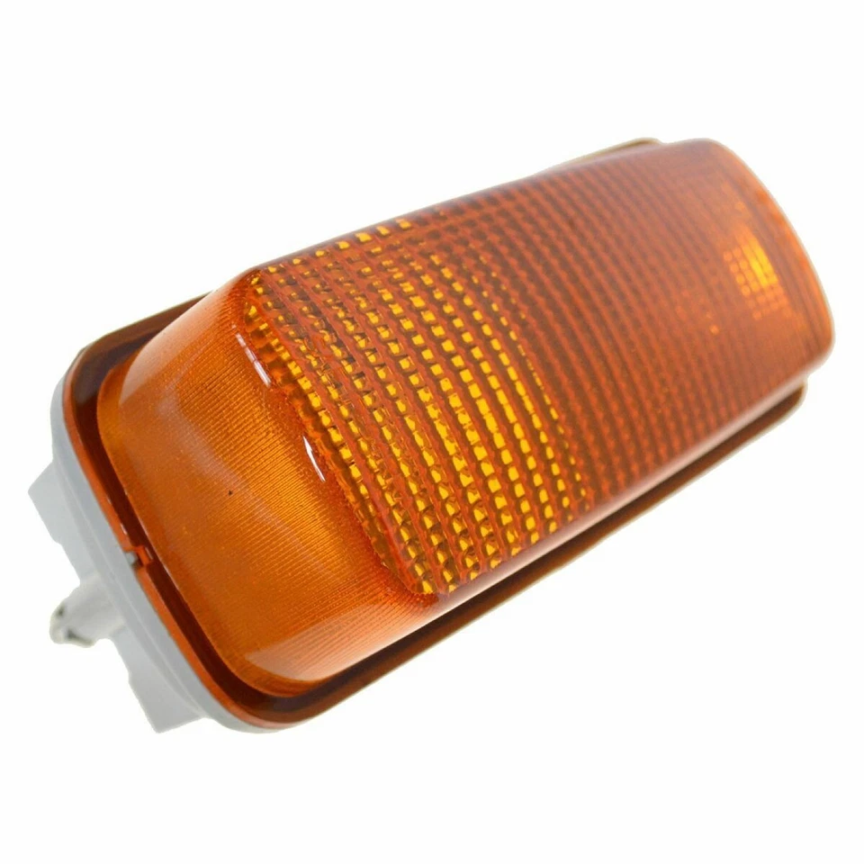 Turn Signal Light Driver or Passenger Side For 1994-1997 Mazda B2300 B3000 B4000 Foto 2 de 4