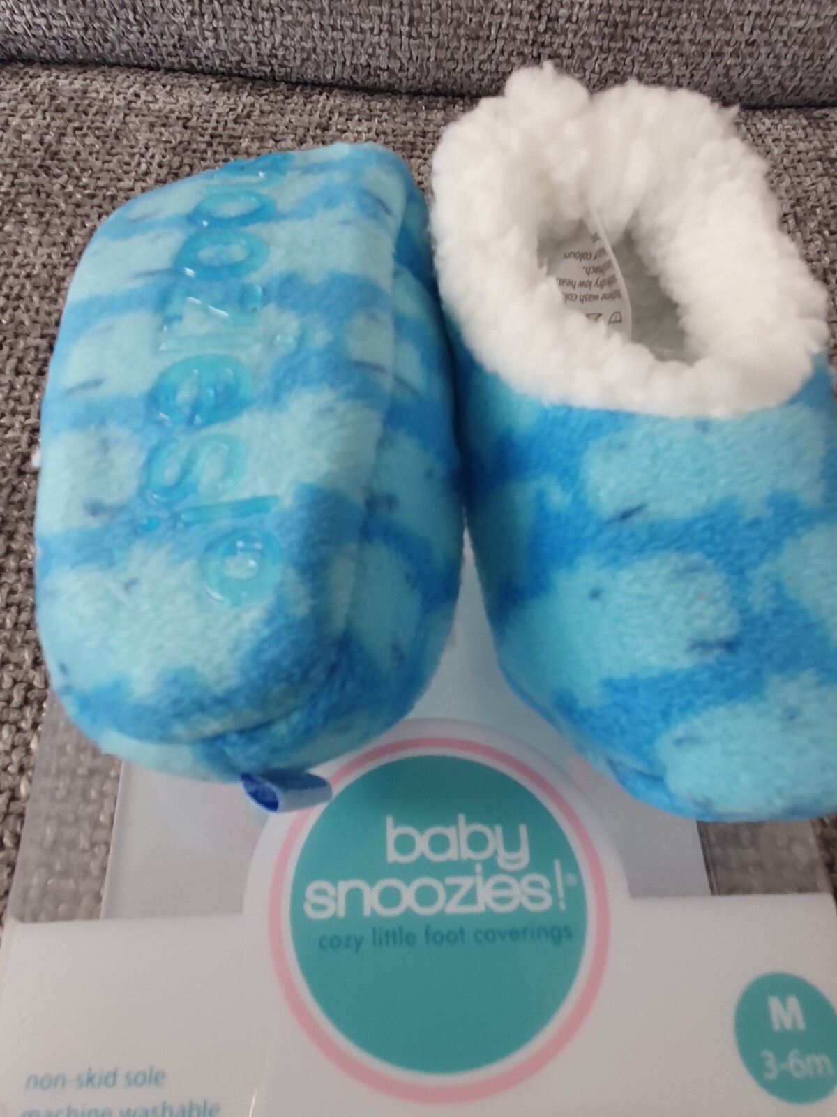 SAOLA Baby Snoozies! Pantofole bambino fodera in pile suola antiscivolo pantofole blu