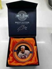 NY Islanders Brent Sutter Commemorative Glass Puck Hall Of Fame Inductee New