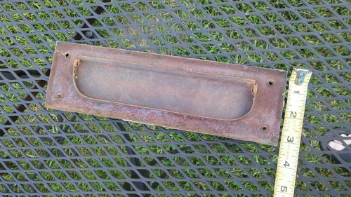 Ranura de correo de puerta de metal victoriana más grande vintage - Imagen 2 de 4