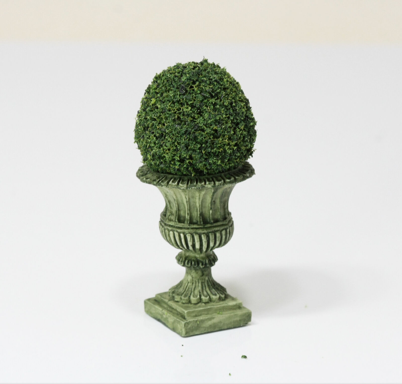 Dollhouse Miniature Artisan Round Topiary in Faux Green Marble U