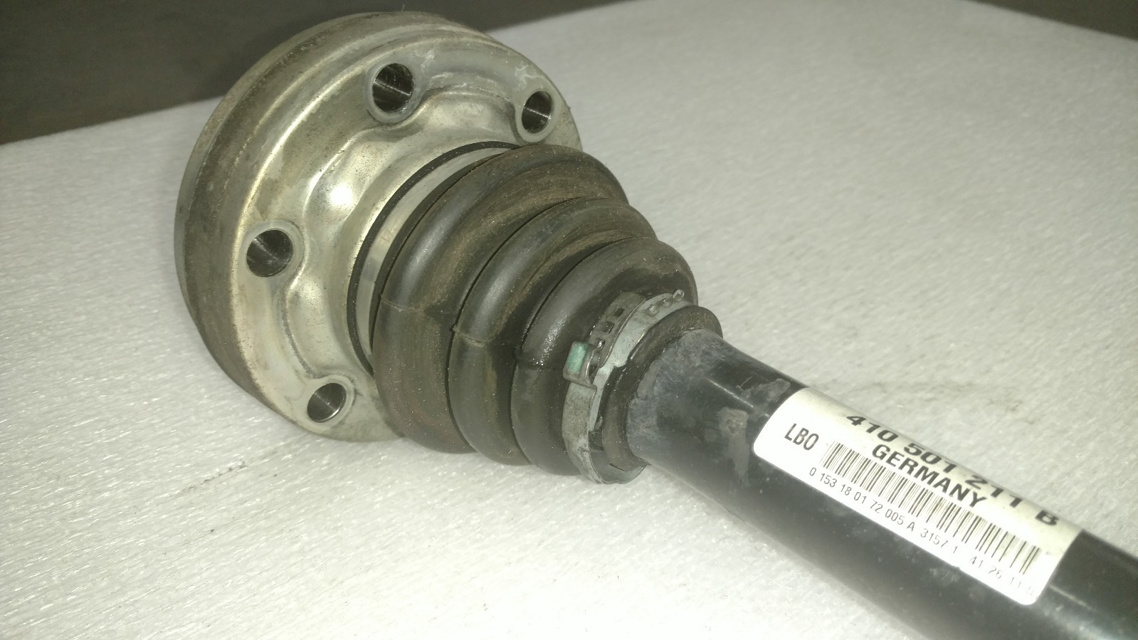 LAMBORGHINI MURCIELAGO LP640 REAR LEFT AXLE SHAFT OEM 410501211B