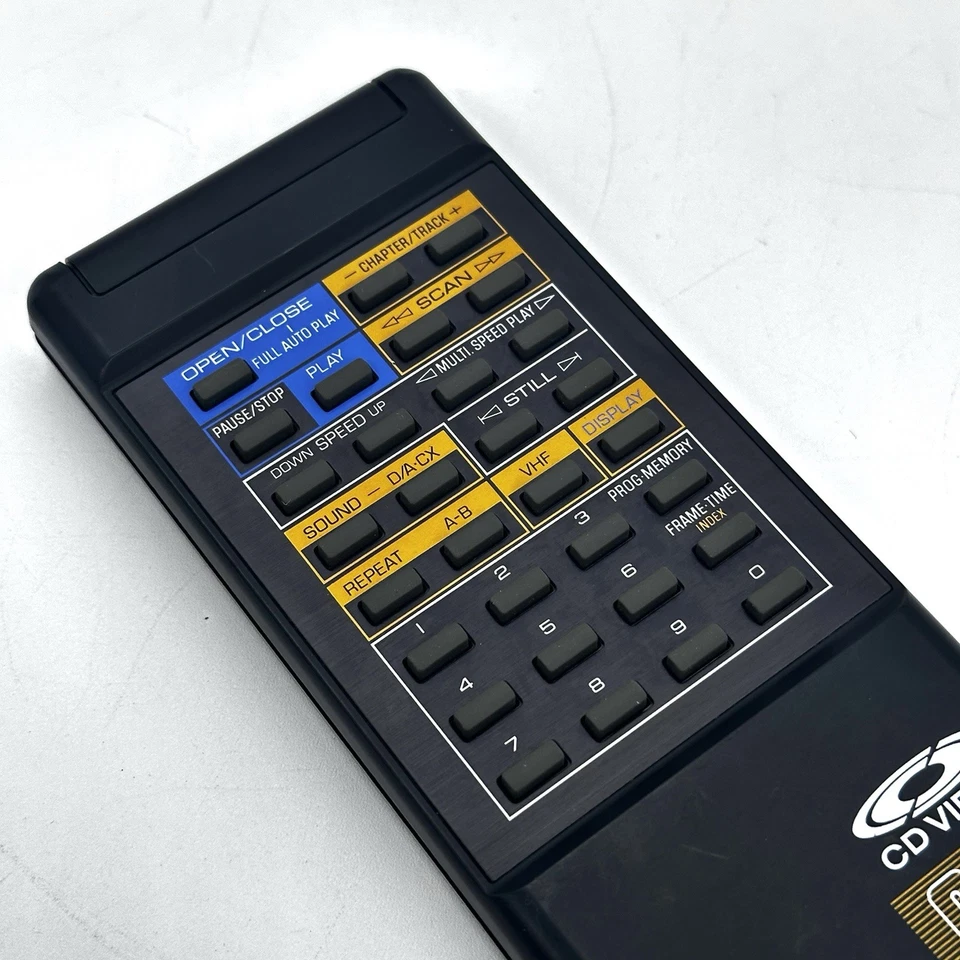 Transmisor de control remoto Yamaha Laser Vision RS-212 CDV LIMPIO Y PROBADO EN MUY BUENA CONDICIÓN Foto 3 de 4