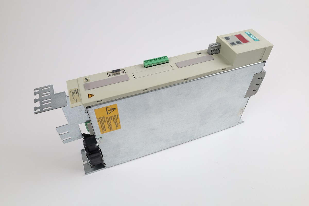 Reconditionné Siemens 6SE7015-0EP60 SPS Système De Contrôle [Garantie 24 Mois]