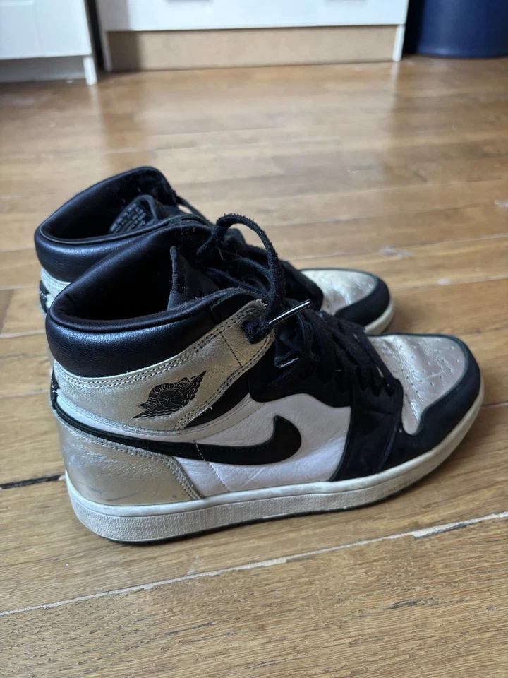 Nike Air Jordan 1 Retro High, photo 1 sur 4