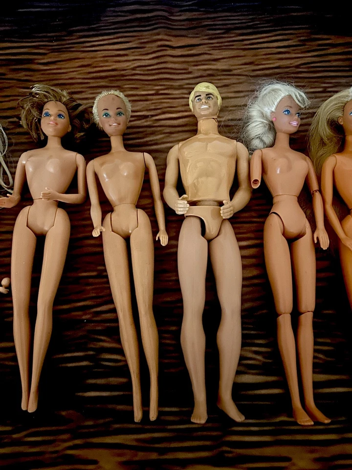 💎 Large Bundle Barbie & Ken Bodies Mattel 1966 - Hobbyists Spare Parts Vintage - Image 3 of 4