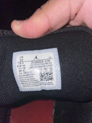 Nike Air Jordan 1 Retro High Top Bred Toe Size 10