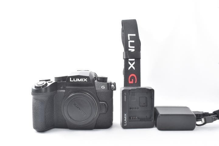 Panasonic LUMIX DC G99 Body Camera with 32GB SD Battery Panasonic LUMIX DC G99 Body Camera with 32GB SD Battery