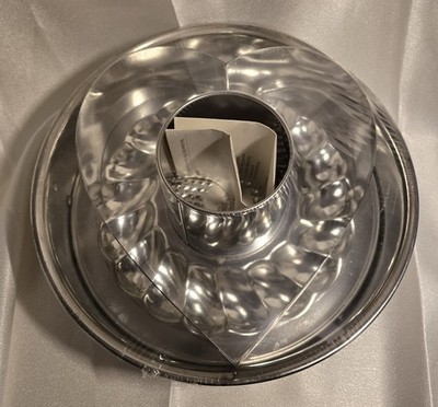The Pampered Chef Springform Pan Set Heart Set #1540 Brand New In Wrapping & Box