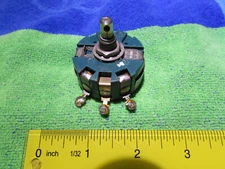 Clarostat 380-0701-60   1K 4W Potentiometer  Panel Mount Shortened Shaft