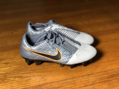 Nike Phantom VNM Elite SG-PRO Anti Clog   Grey   - Size 4 - AO0575-009