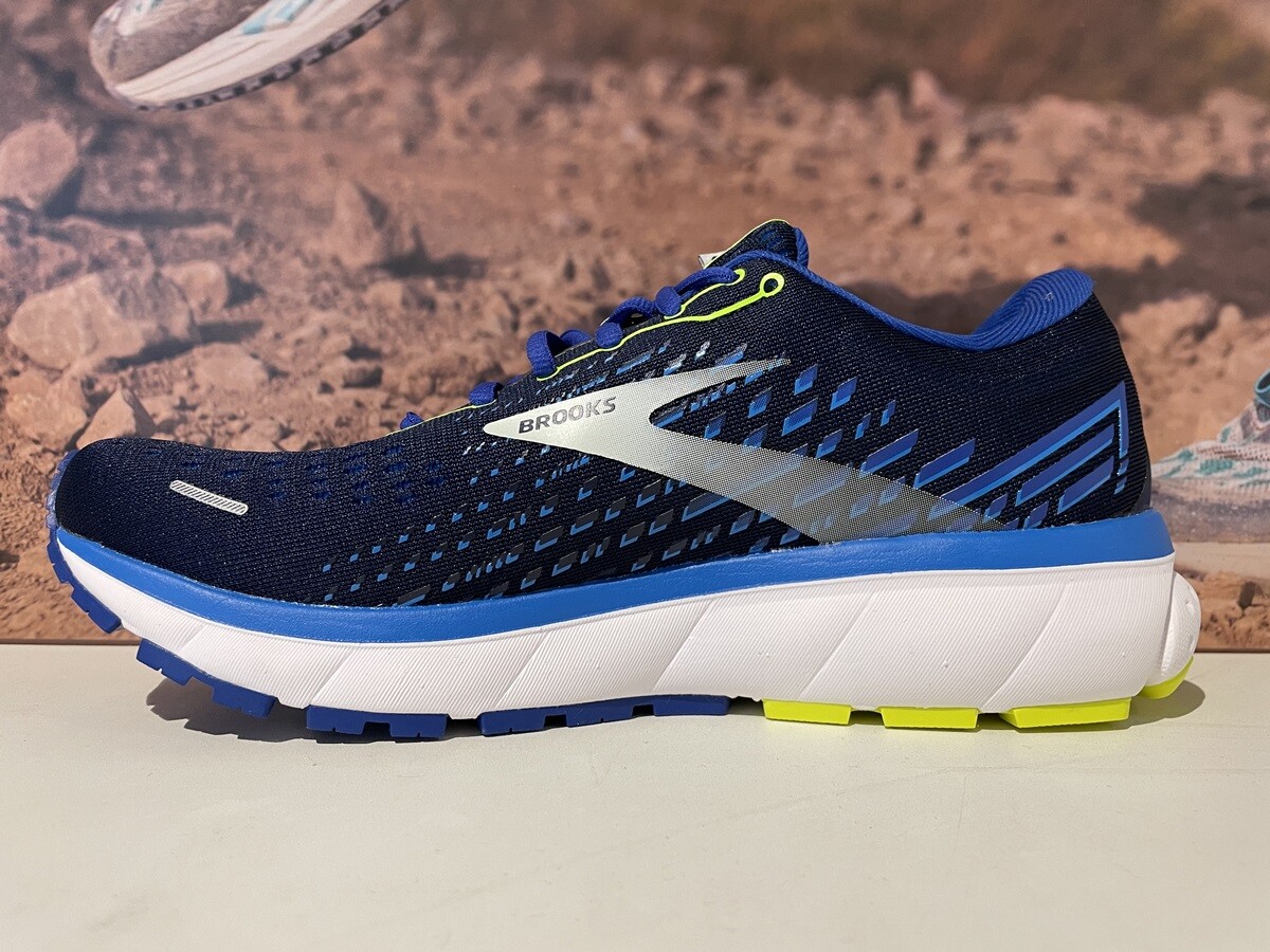 y　US9 SR-Series PRO 10 Inch Spot/Flood Combo