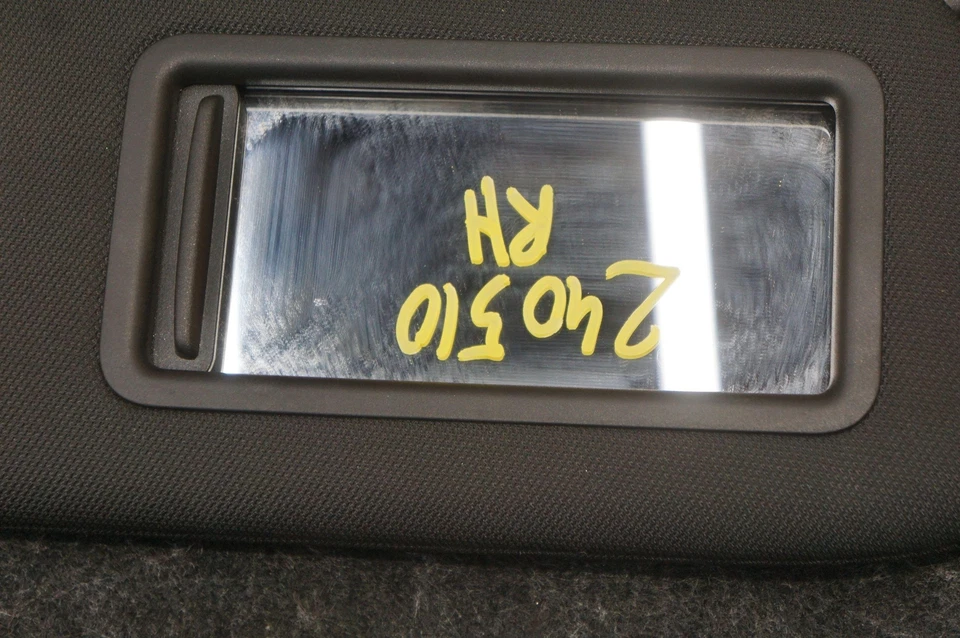 Juego Parasol Espejo Delantero Izquierdo y Derecho Negro OEM 4F0857551 Audi S6 13-17 Foto 4 de 4