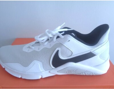 Nike Legend Essential 2 trainer's Men s us 10.5 NEW+BOX