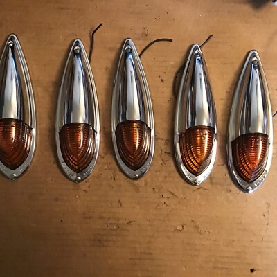 Vintage Arrow #39 Cab Marker Light New Set Of 5 40 s 50 s Trucks Glass Amber