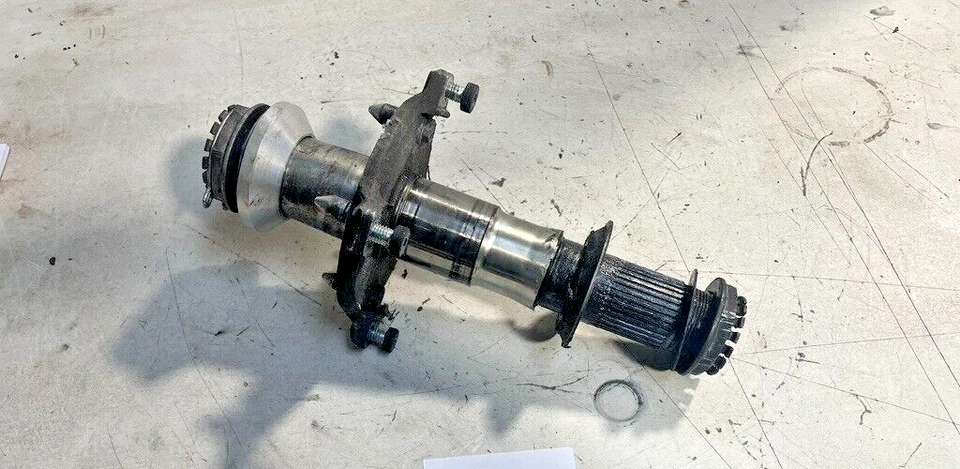 Задняя ось заглушки колеса DUCATI Multistrada 1000 D S 2003-2009 - Изображение 2 из 4