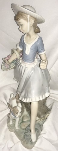 Lladro Mirth In The Country Figurine 04920 Girl With Puppy Dog Retired 1974 NoBX - Picture 2 of 23