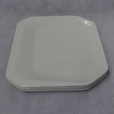Spode A Symmetry Dinner Plates 4 P1001 C2010 Asymmetry White Off Center Square