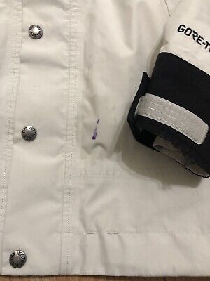 Boys North Face Gore-Tex 1990 Mountain Jacket, White-Black Boys North Face Gore-Tex 1990 Mountain Jacket, White-Black