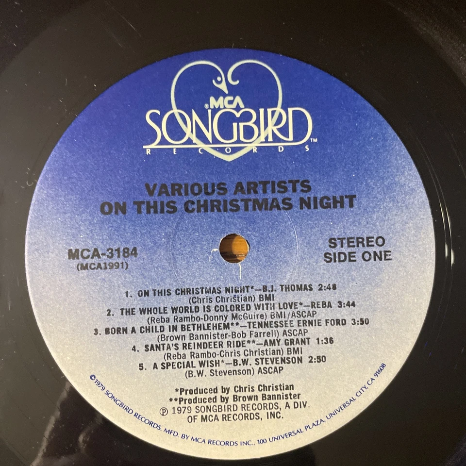 V/A On This Christmas Night LP MCA Holiday Xian Religious Amy Grant + Shrink VG+ — 第 3/4 张图片