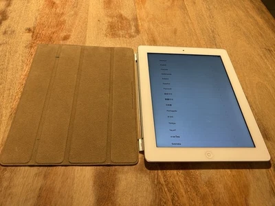 Apple iPad (4th generation) · 32GB · Cellular