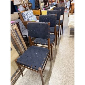 Set a 4 very nice strap dining chairs made in Italy