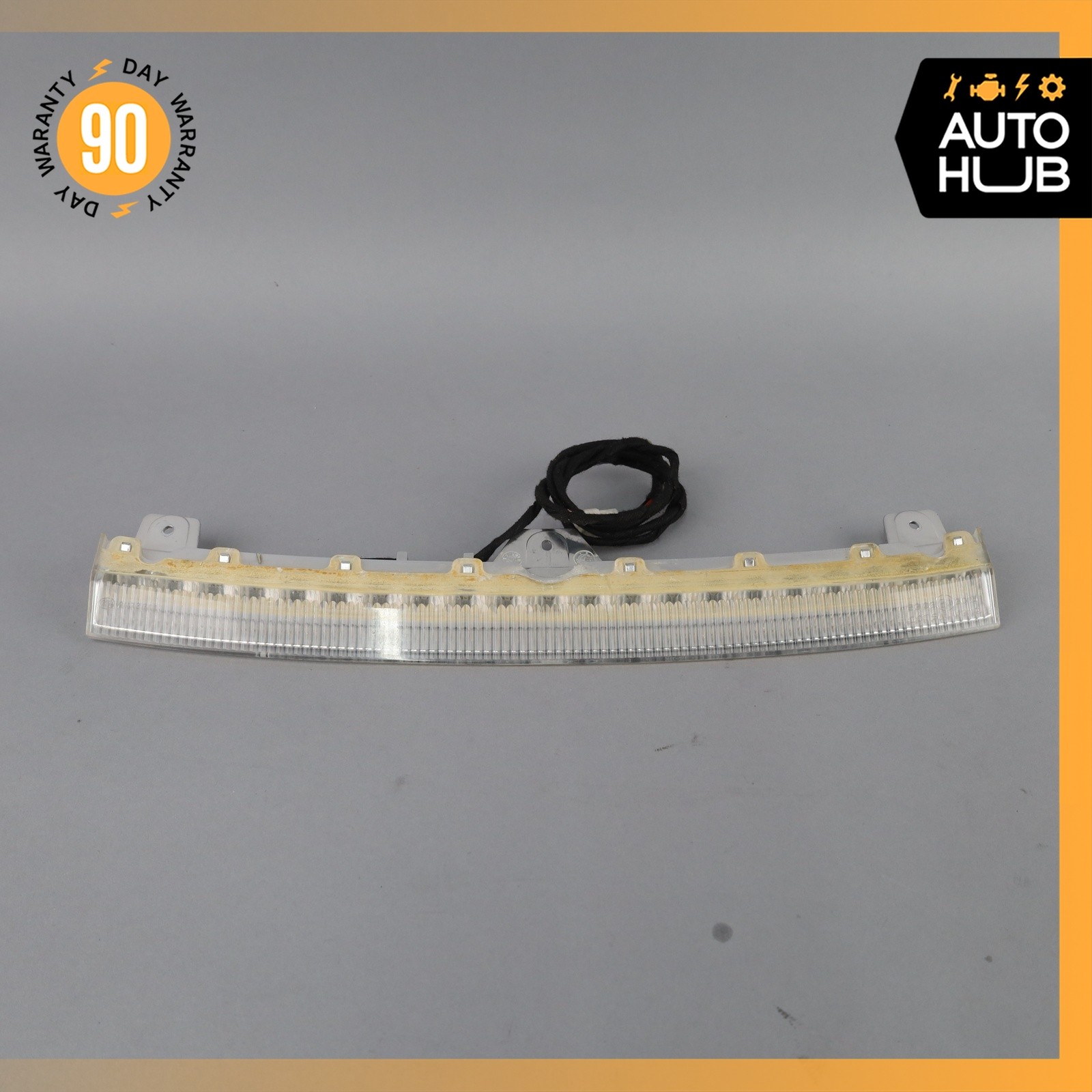Maserati Quattroporte GTS 2014-2024 Center brake light