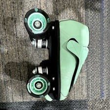 VNLA Mint Green Men's Quad Roller Skates Classic Style Lace-Up Indoor Outdoor