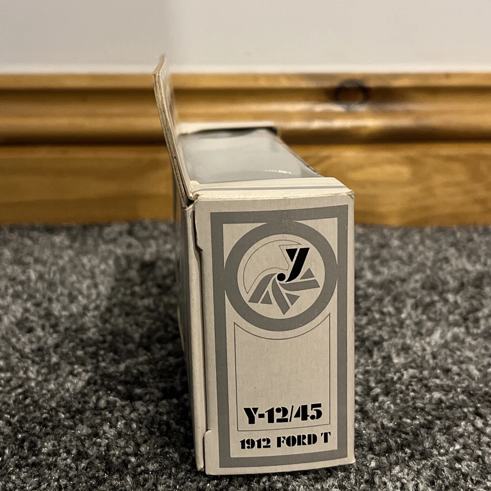 MODELOS MATCHBOX DE ANTAÑO 1:35 1912 FORD MODELO T SILVER JUBILEE - Y-12/45 Foto 4 de 4