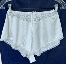 Vintage MAIDENFORM Heartstrings PANTIES Silky Tap Shorts Small / 5 White Lace