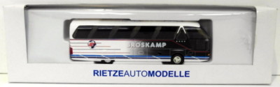 RietzeAutoModelle HO Gauge 1/87 Scale R40 Neoplan Starliner Coach