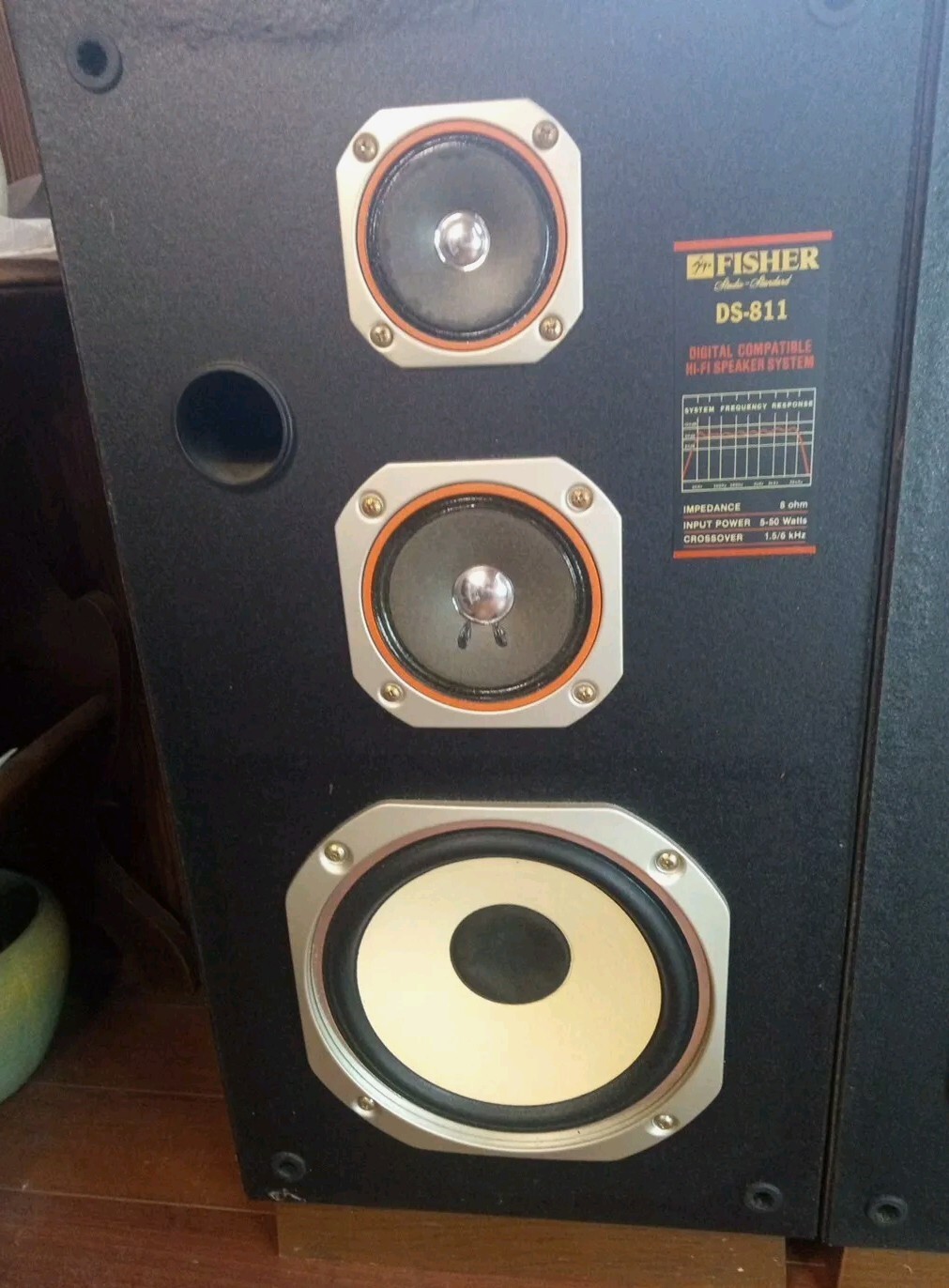 Picture 3 of 24