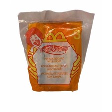 McDonalds Finger Board Toy Skateboard with Ramp 3 2000 Happy Meal Toy