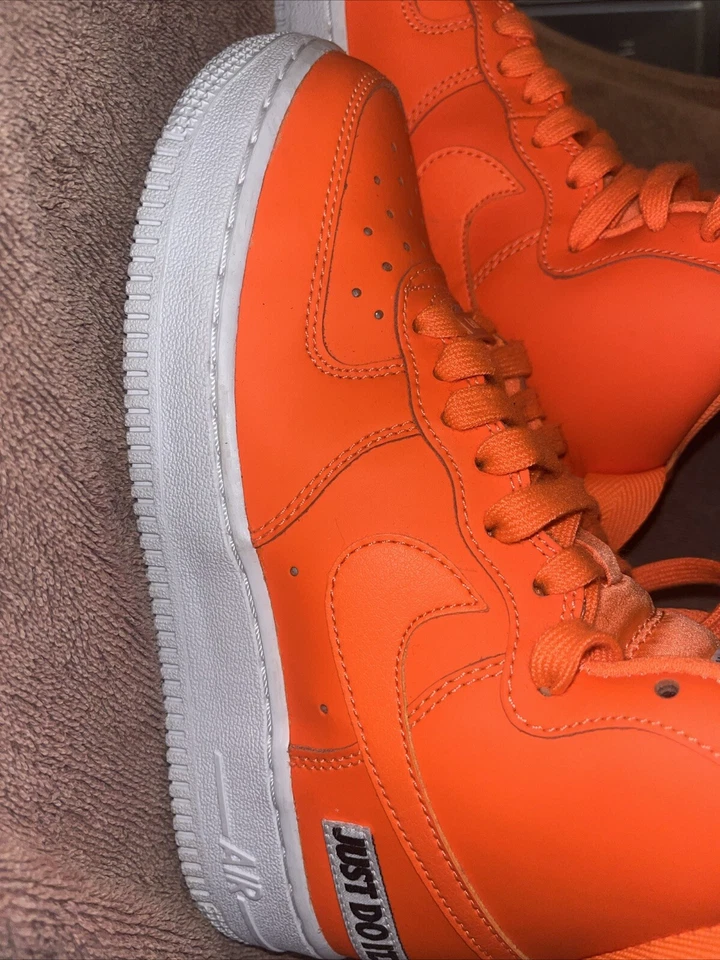 Nike Air Force 1 High Just Do It Naranja Talla 4Y Totalmente Nuevas  Foto 3 de 4