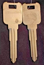 2 KEYS for 1991-1995 Mazda MX5 Miata Automotive Key Blank Blanks Keys X201  MZ19