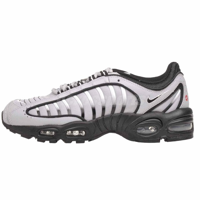 nike revolution air