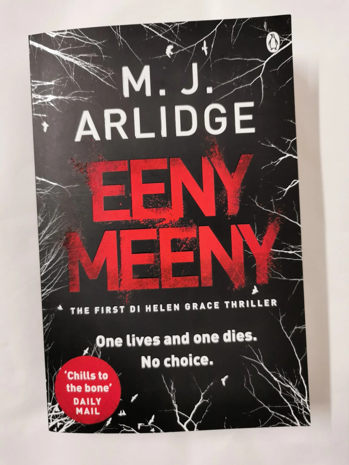 Eeny Meeny: DI Helen Grace 1