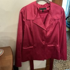 Harve Benard Collection Blazer Sz S. Beautiful Magenta Pink Lined Blazer Tie
