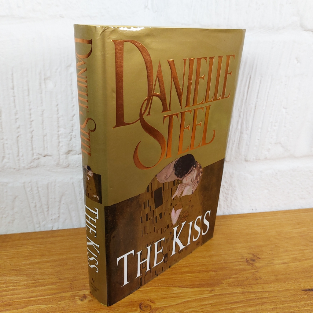The Kiss by Danielle Steel (Hardcover, 2001)