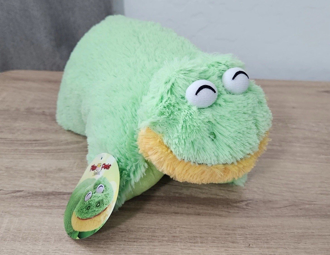 New 2024 Pillow Pets PeeWees Friendly Frog 12 Inch Plush Stuffed Animal Toy