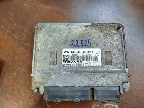 Original  VOLKSWAGEN Motorsteuergerät ECU 03e906023al