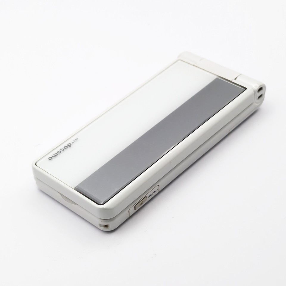 Panasonic impermeabile giapponese flip phone P-01E sbloccato con
