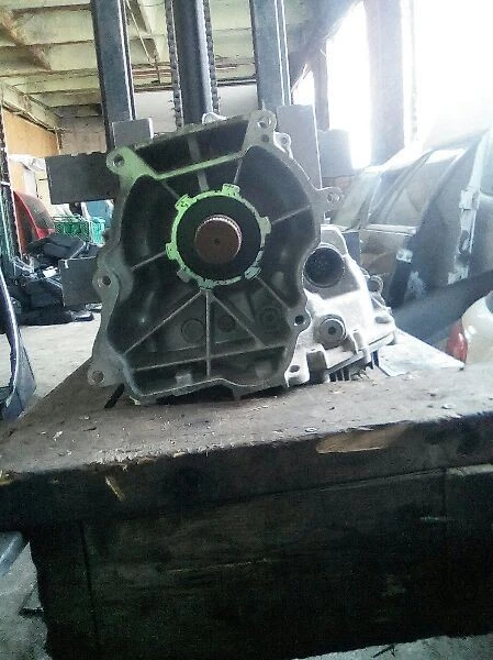  07-11 BMW 335i Automatic Transmission  - Image 2 of 4