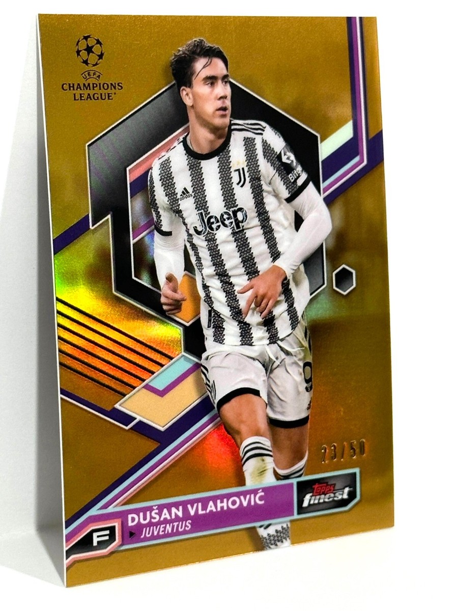 2022-23 Topps Finest UCL Juventus Dusan Vlahovic Gold Refractor